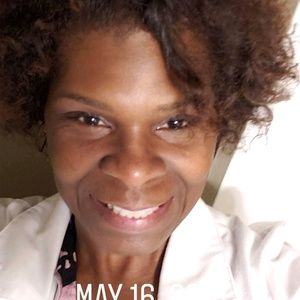 Meet your Posher, Jeri